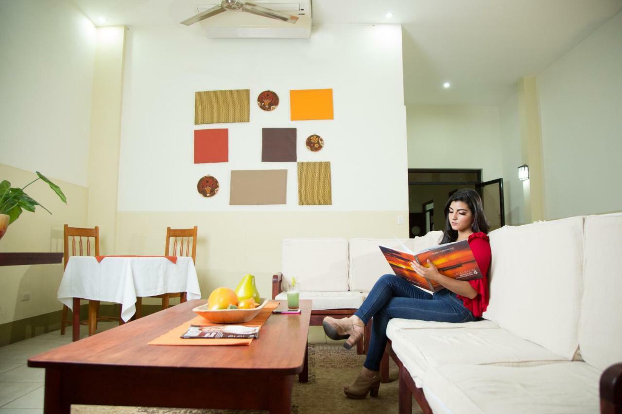 Hotel Frontera Ocotal Esterno foto